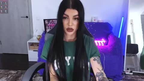 Monika online show from 12.03.25