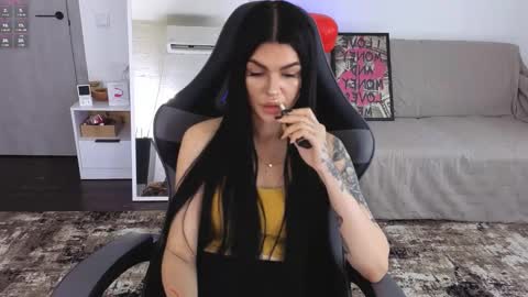 Monika online show from 02.18.26