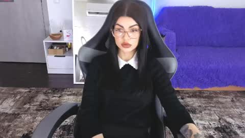 Monika online show from 04.15.26