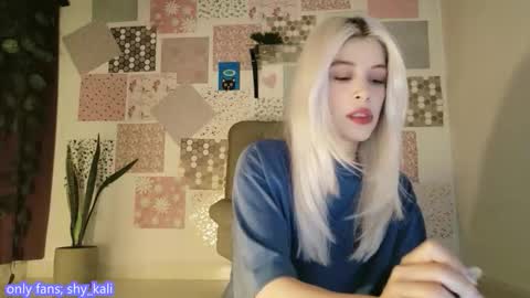 luckysapphire777 online show from 12.21.25