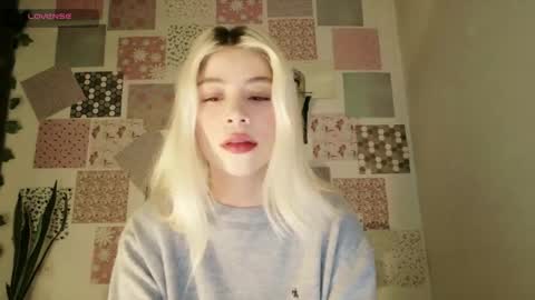 luckysapphire777 online show from 04.19.26