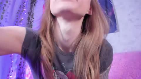 Alisa online show from 04.21.26