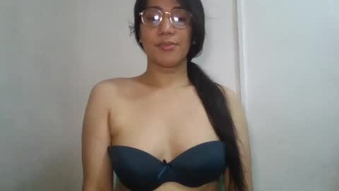 Snapshot of luckyts_cumx chatting on 05.29.26 luckyts_cumx online show from 05.29.26