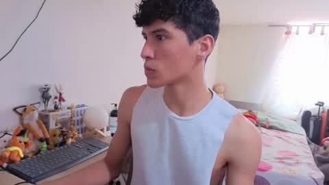 Lu Independent Model online show from 02.19.26