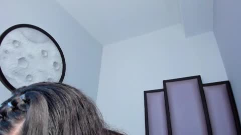 Snapshot of lucy__23 chatting on 10.24.25 online show from 10.24.25