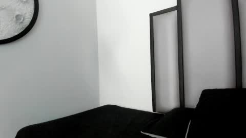 Snapshot of lucy__23 chatting on 10.31.25 online show from 10.31.25