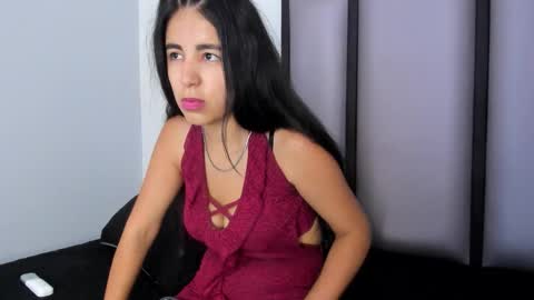 Snapshot of lucy__23 chatting on 11.18.25 online show from 11.18.25