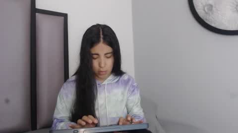 Snapshot of lucy__23 chatting on 11.26.25 online show from 11.26.25