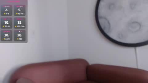 Snapshot of lucy__23 chatting on 12.14.25 online show from 12.14.25