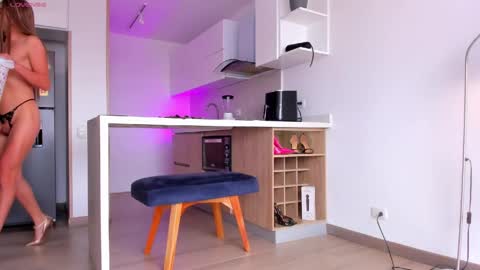 Hello my name is Lucy nice to meet you  thumb up is important for me kisses     online show from 03.27.26