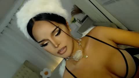    MONA    online show from 12.23.25