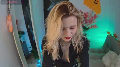 lucy online show from 10.25.25