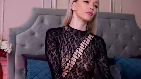 LucyAddison online show from 02.20.25