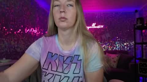 Snapshot of lucyallen4201 chatting on 04.23.26 lucyallen4201 online show from 04.23.26