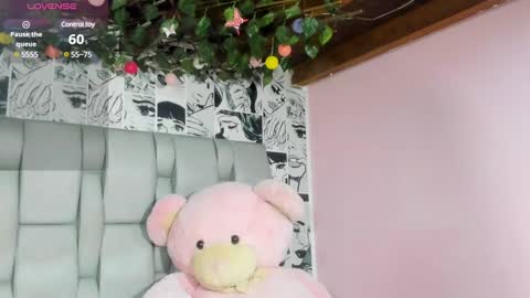 Snapshot of lucyrosse_ chatting on 02.02.25 Lucy online show from 02.02.25