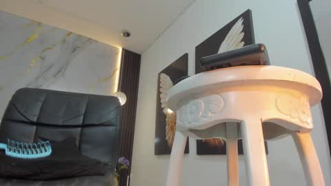 Luciana online show from 12.21.24