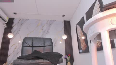 Luciana online show from 02.01.25