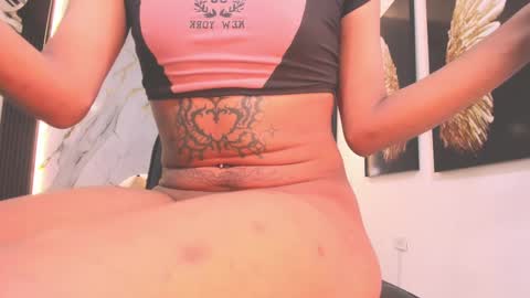 Luciana online show from 03.11.25