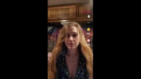 Lucy Vybes and Go-Gert online show from 12.31.24