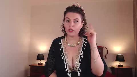 Snapshot of lucywmiller chatting on 10.18.25 Call me Lucy online show from 10.18.25