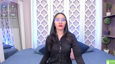 Lucy Liiu online show from 01.09.25