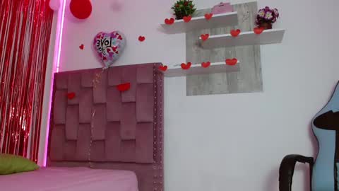 Snapshot of lucyy_start chatting on 02.23.25 LUCY online show from 02.23.25