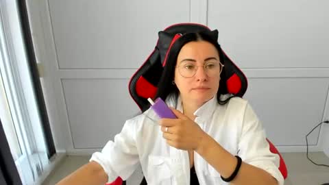 Snapshot of lucyycharm chatting on 07.19.26 Lucy online show from 07.19.26