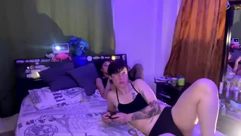 Snapshot of lugiiz05_ chatting on 11.26.25 lugiiz05_ online show from 11.26.25