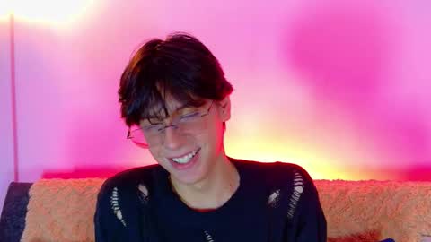 Snapshot of lui_x_dust chatting on 02.27.26 Lui online show from 02.27.26