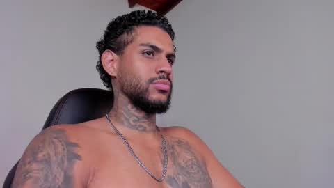 Luigi Vitale online show from 02.10.26