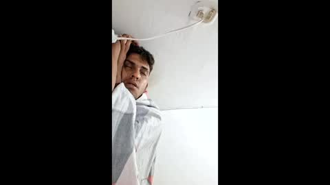 Snapshot of luis2000588392 chatting on 04.09.26 luis2000588392 online show from 04.09.26