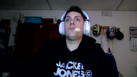 A slave to the mistress.. un esclavo para las amas dominantes. online show from 02.26.26