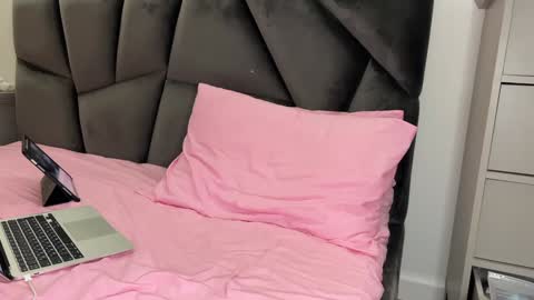 Luis and Alina online show from 09.25.25