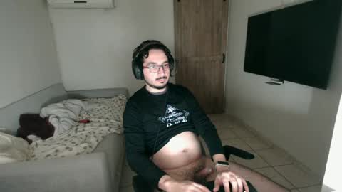 luis_flr online show from 01.22.25