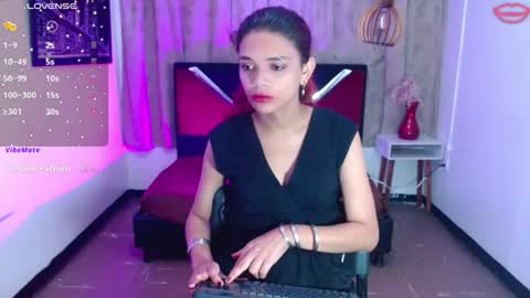 luisa_torres__ online show from 07.05.26