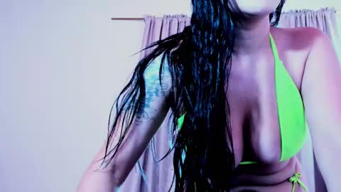 Snapshot of luisaa_diaz_ chatting on 02.09.26 Luisa Diaz online show from 02.09.26