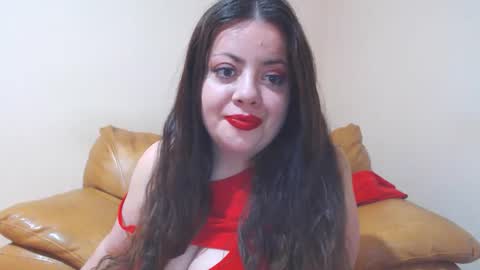 Snapshot of luisahornydoll chatting on 04.28.26 Cassie online show from 04.28.26