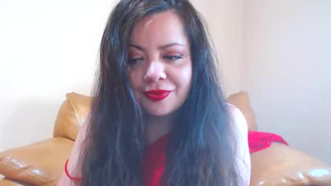 Snapshot of luisahornydoll chatting on 05.29.26 Cassie online show from 05.29.26