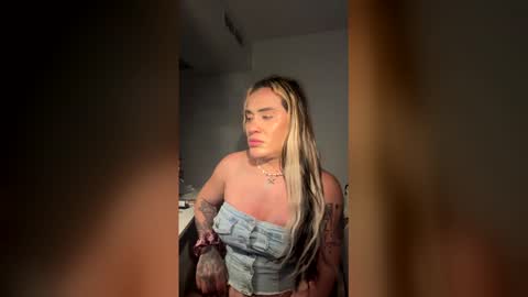 Luisa Monsters online show from 05.10.26