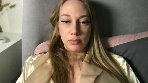 Snapshot of luiva13 chatting on 02.06.25 luiva13 online show from 02.06.25