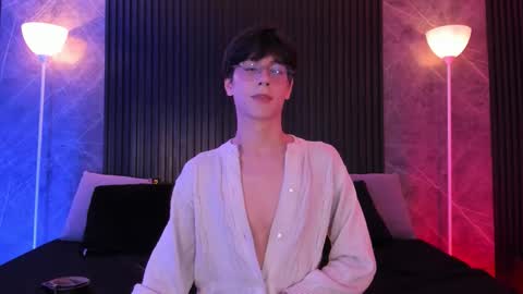 luixdust1 online show from 09.18.25