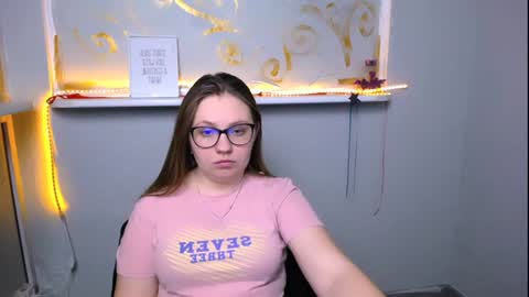 Snapshot of luizaheems_ chatting on 12.07.24 Luiza online show from 12.07.24