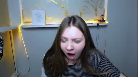 Snapshot of luizaheems_ chatting on 12.15.24 Luiza online show from 12.15.24