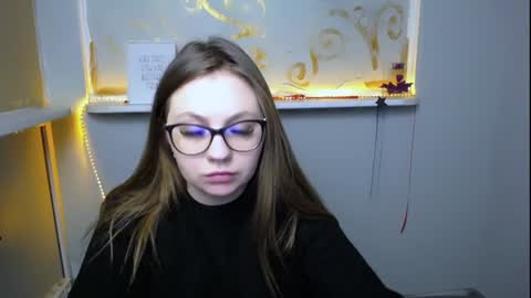 Snapshot of luizaheems_ chatting on 12.23.24 Luiza online show from 12.23.24