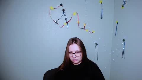 Snapshot of luizaheems_ chatting on 01.19.25 Luiza online show from 01.19.25