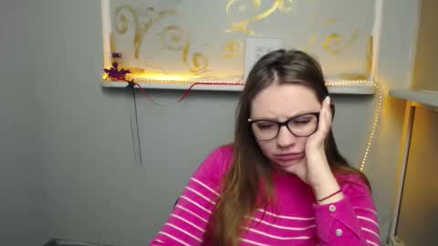 Snapshot of luizaheems_ chatting on 02.03.25 Luiza online show from 02.03.25