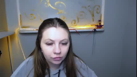 Snapshot of luizaheems_ chatting on 02.04.25 Luiza online show from 02.04.25