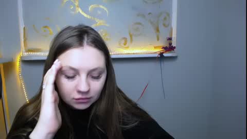 Snapshot of luizaheems_ chatting on 02.19.25 Luiza online show from 02.19.25