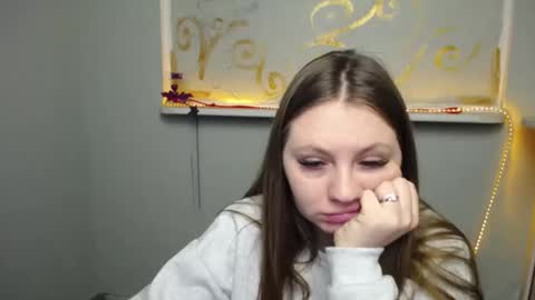 Snapshot of luizaheems_ chatting on 03.04.25 Luiza online show from 03.04.25