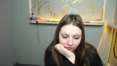 Snapshot of luizaheems_ chatting on 03.12.25 Luiza online show from 03.12.25